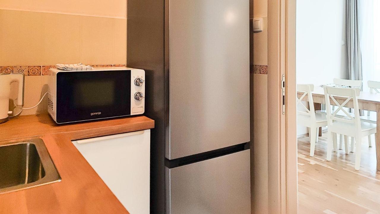 Filinhome Papa Suite 5 Novi Sad Luaran gambar