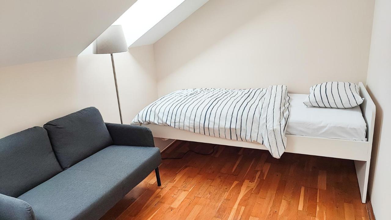Filinhome Papa Suite 5 Novi Sad Luaran gambar